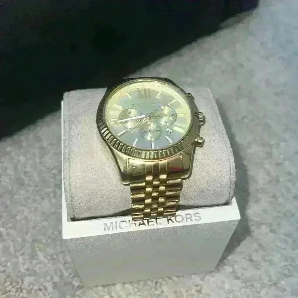 Michael Kors Gold-Tone Bradshaw Watch - Picture 2 of 9